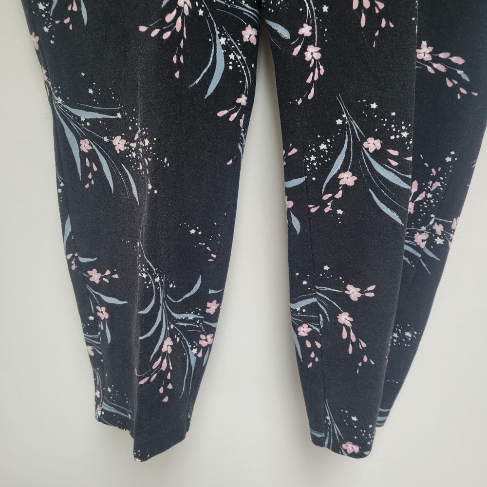 Torrid | Studio Ponte Slim Crop Pixie Pants Floral Print Pull On Stretch Sz 2X T - Picture 5 of 8